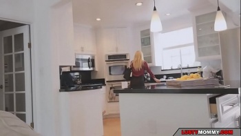 Видео порно с Дарьей поверенновой сайт горячего порно video