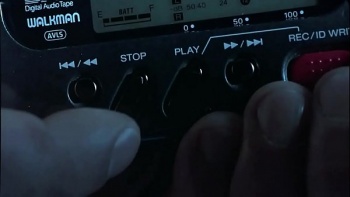 Зрелые женщины стриптиз онлайн