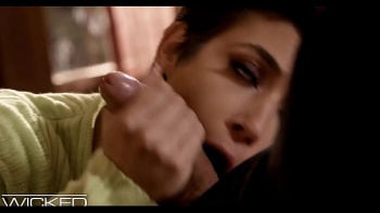 Седой дедуган вылизал письку сучке порно видео