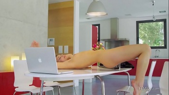 Голые порно звезды мужчины