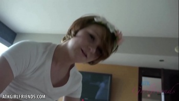 Когда молодая парочка собиралась идти покурить в тамбур