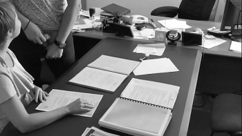 Уверенная бабенка была вовсе не против соития