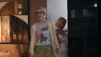 Порно с shelby