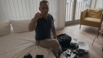 Раздели толпой порно видео