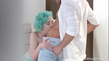 После работы пацан приехал домой короткостриженой госпоже