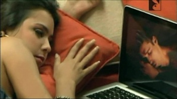 Просмотр порно онлайн трансвеститов