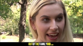 Когда замечательная девушка общалась с другом своей верной подруги